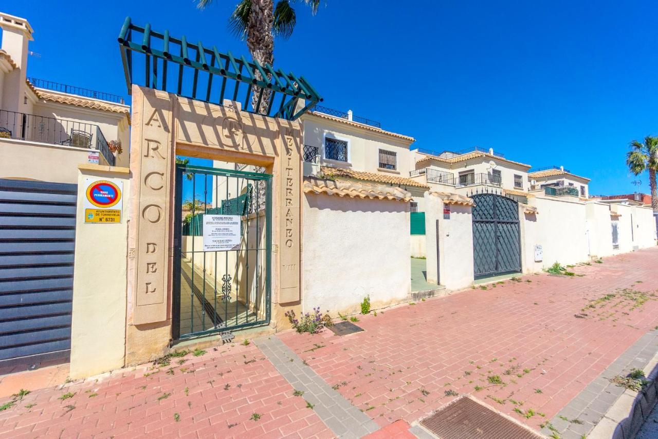 Fh Mediterraneo Torrevieja Esterno foto