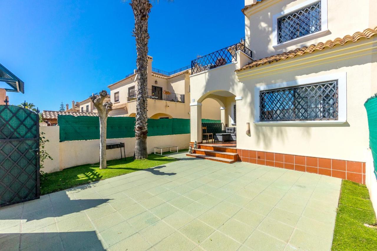 Fh Mediterraneo Torrevieja Esterno foto